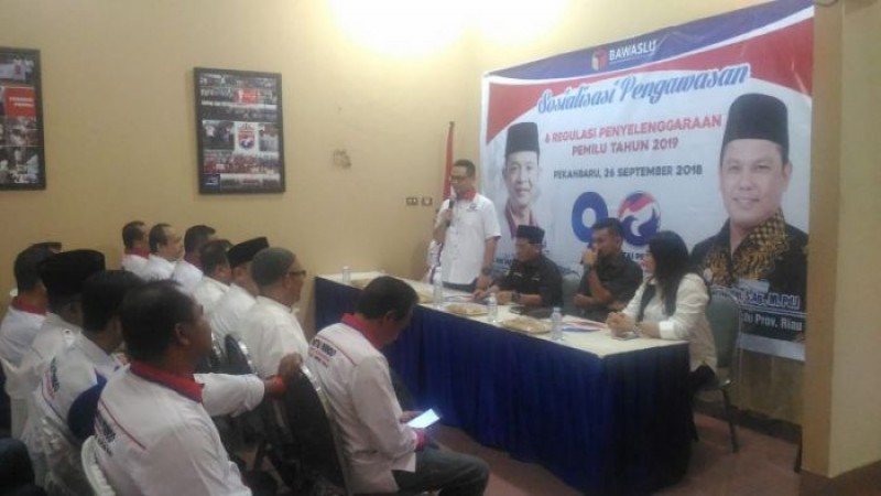 Bawaslu Riau Belum Terima Laporan Akun Resmi Sosmed Tim Kampanye