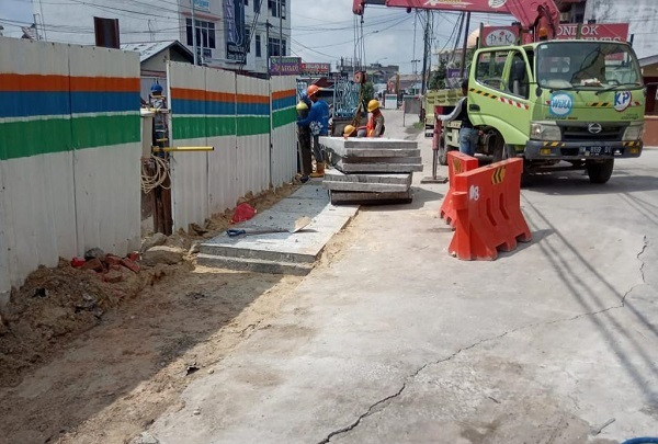Warga Keluhkan Proyek IPAL di Pekanbaru