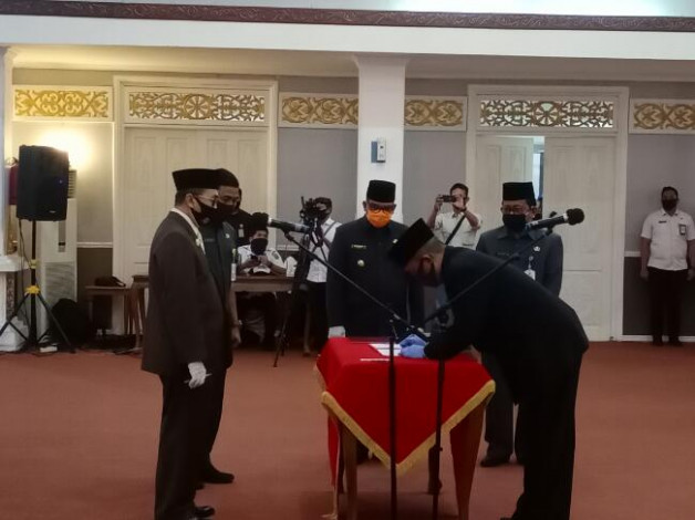 Baru Dilantik, Gubri Minta Kasatpol PP Bantu Tim Gugus Tugas Covid-19