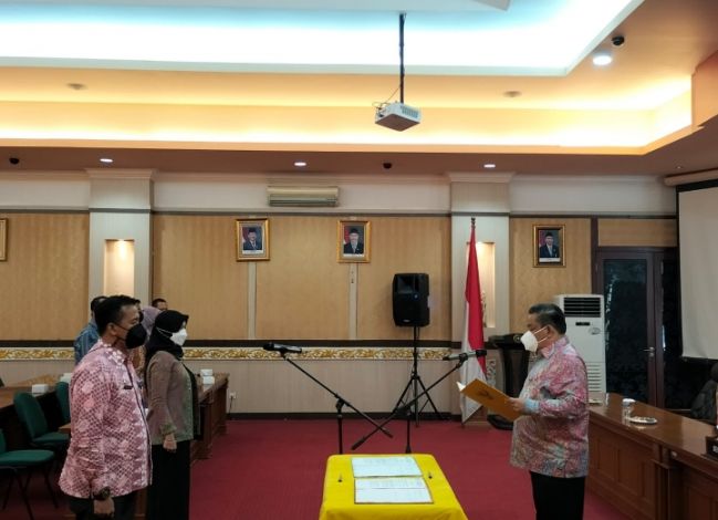 Pemprov Riau Rotasi 140 Pejabat Eselon III dan IV