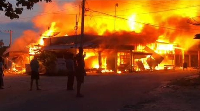 Jelang Berbuka Puasa, 4 Rumah dan 2 Ruko Ludes Terbakar DI Kuansing