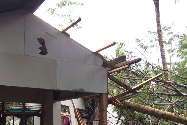 Ratusan Rumah di Pesisir Karawang Rusak Setelah Diterjang Puting Beliung