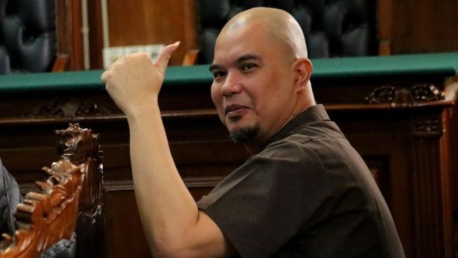 Ahmad Dhani Diklaim Sudah Ambil Formulir Pilwalkot Surabaya