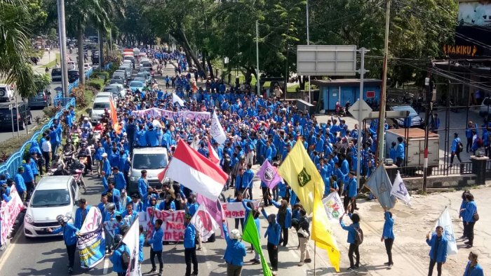 Noviwaldy Janji Samapaikan Aspirasi Mahasiswa UIR ke Pemerintah pusat