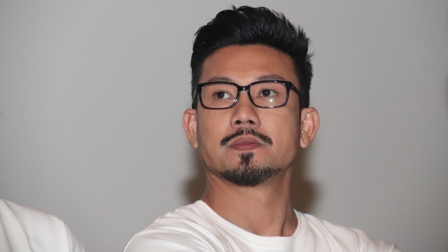 Denny Sumargo Tegaskan Tidak Pernah Berhubungan Dengan DJ Verny