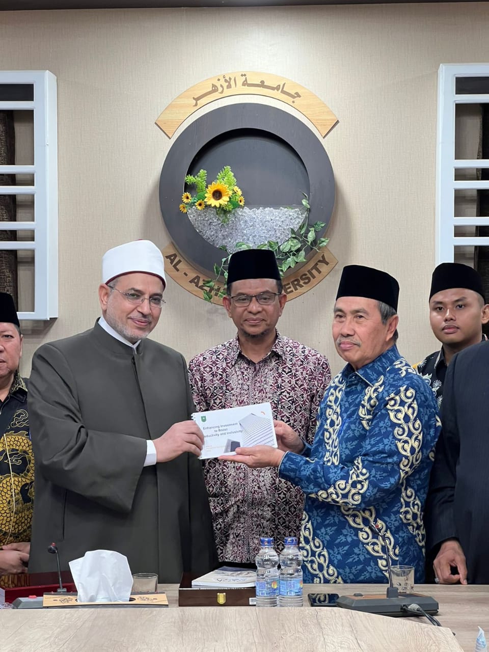 Diinisiasi Gubri, UMRI Siap MoU Dengan Univesitas Al-Azhar Kairo