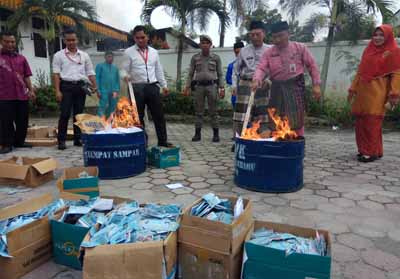 13.318 keping e-KTP Rusak Dimusnahkan Disdukcapil Pekanbaru