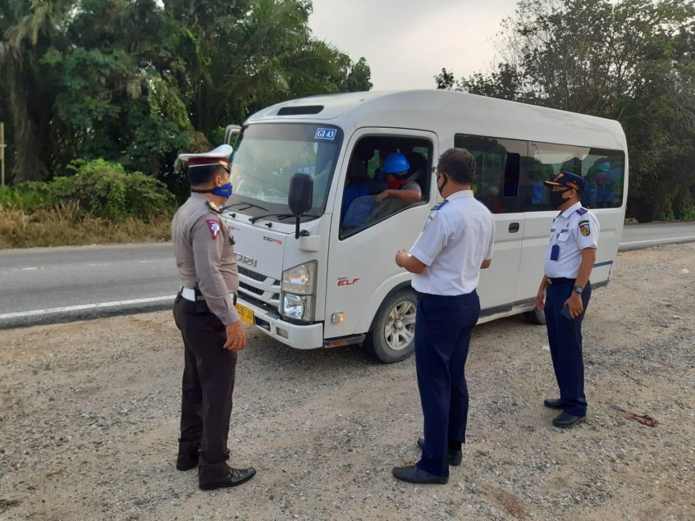 PSBB Hari Pertama, Pintu Masuk ke Pekanbaru Dijaga Ketat Aparat Gabungan