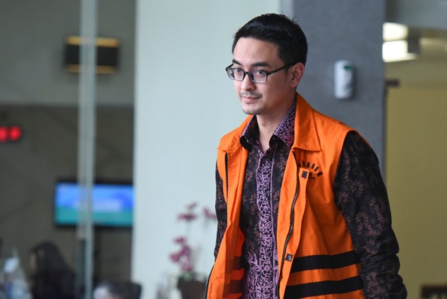 Fakta Uang Haram Zumi Zola Selama Menjabat sebagai Gubernur Jambi 