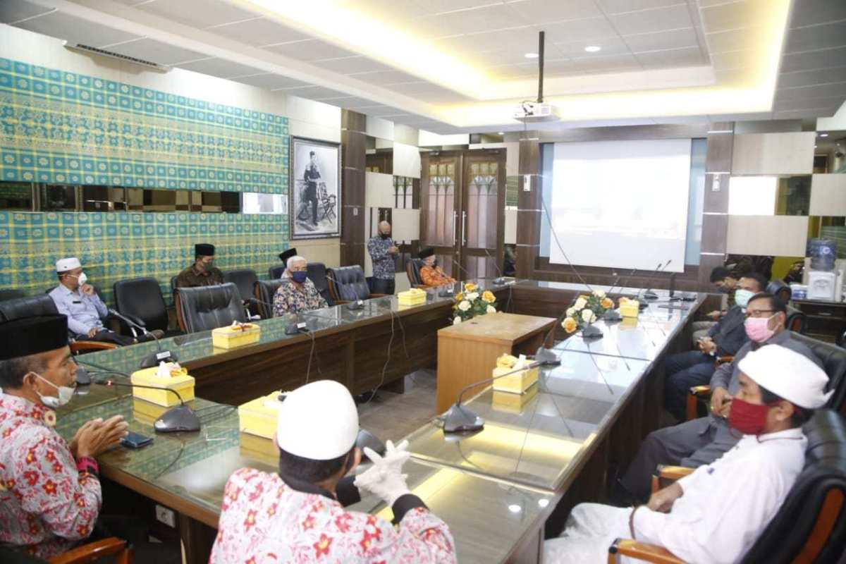 Pemkab Siak Ikuti Doa Kebangsaan dan Kemanusiaan se- Indonesia Bersama Presiden dan Wapres di TVRI  