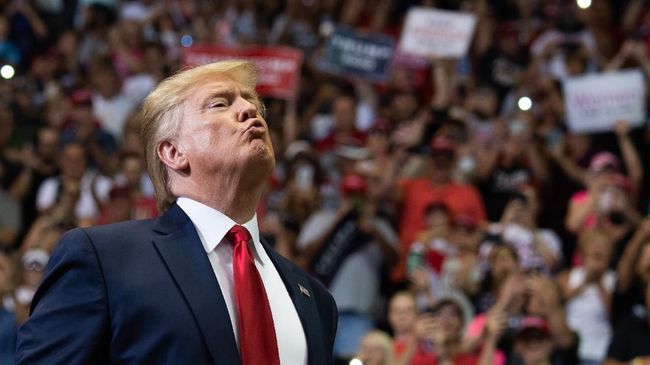 Hasil Belum Keluar, Trump Deklarasi Kemenangan