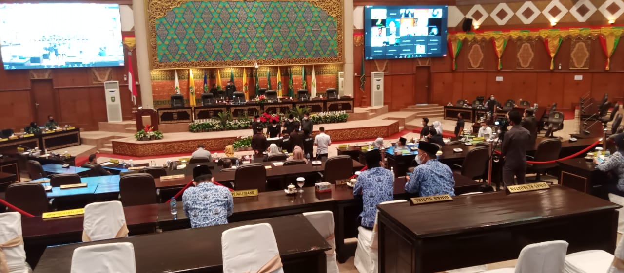 DPRD Sahkan APBD Riau Tahun 2022 Rp 8,6 Triliun