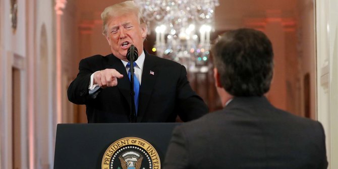 Dulu Remehkan Virus Corona, Trump Kini Serukan Warga AS Bersiap Hadapi Masa Sulit