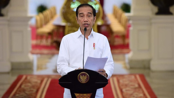 Jokowi: Lakukan Pembatasan Sosial Skala Besar & Darurat Sipil
