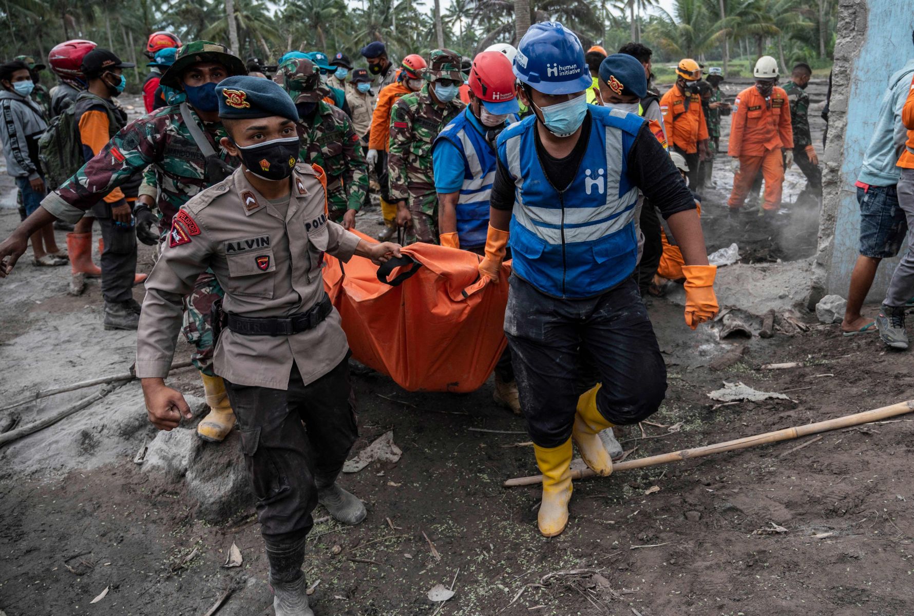 Korban Erupsi Gunung Semeru: 22 Meninggal Dunia dan 27 Orang Hilang