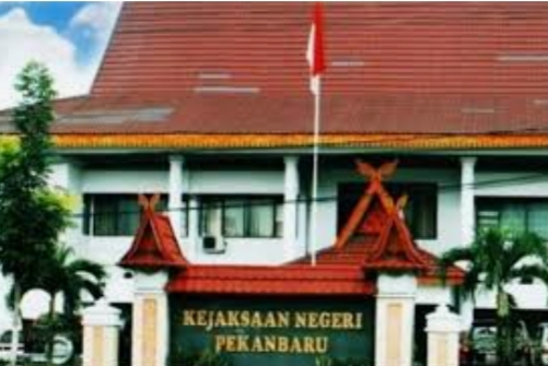 Kejari Pekanbaru Terima SPDP LY dan R, Penyidikan Dimulai