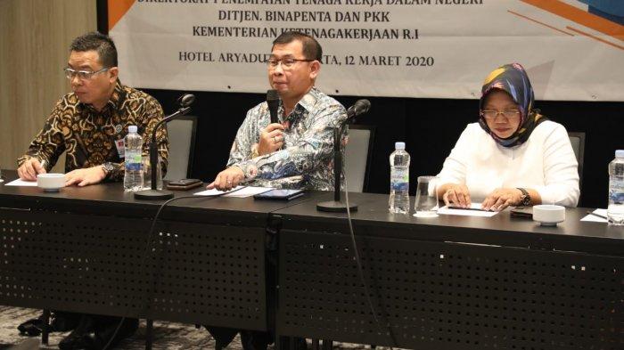 Pemerintah Klaim TKA China yang Masuk Akan Bantu Pekerja Lokal