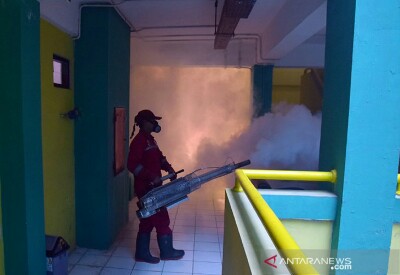 Jamin Kesehatan CJH, Asrama Antara Riau Dibersihkan dari Nyamuk, Lalat dan Kecoa