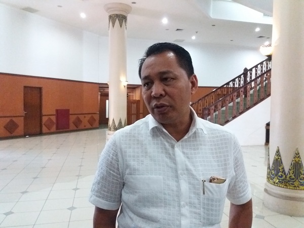  Pro Kontra Pemberian Gelar Adat ke Jokowi, DPRD Riau Minta LAM Beri Penjelasan