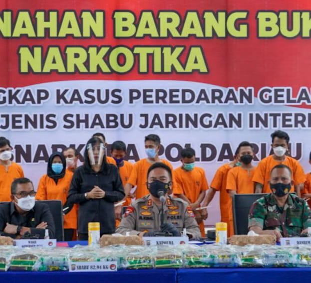 Bongkar Jaringan Internasional, Polda Riau Musnahkan 82,94 Kilogram Sabu