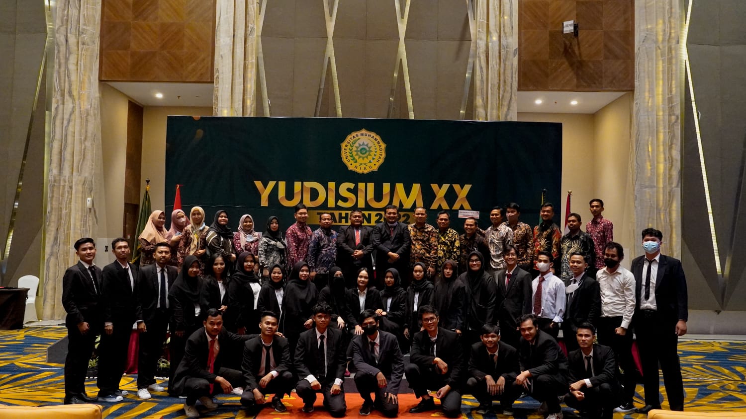 Dinyatakan Lulus, 28 Mahasiswa Fikom Ikuti Yudisium XX