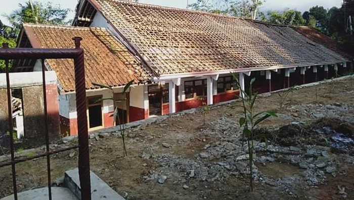 Viral SD Negeri di Garut Dijual Kades Rp80 Juta