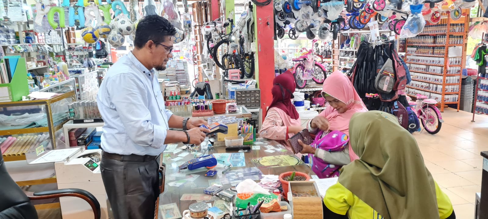 Berkat Jadi Agen BRIlink, Usaha Rinaldi Berkembang dan Ekonomi Terangkat