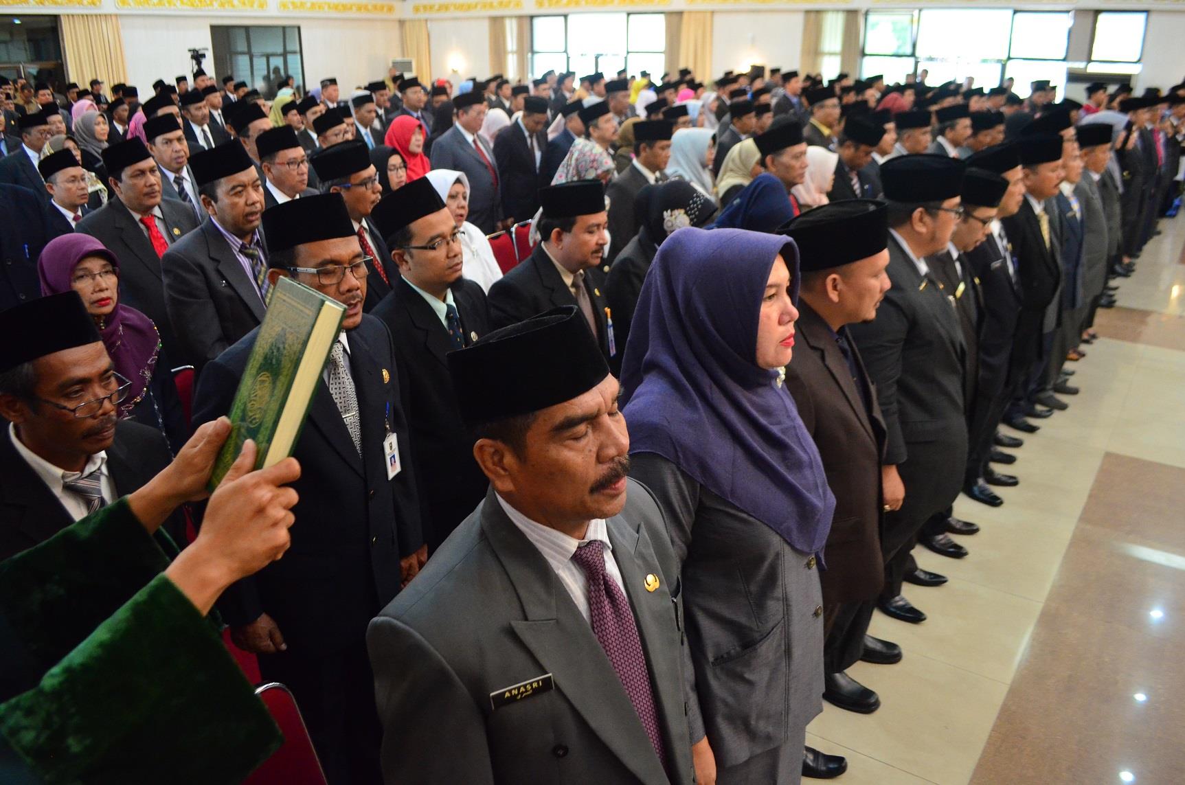 Banyak Jabatan Kosong, Pemprov Riau Bakal Mutasi Pejabat Eselon III dan IV?