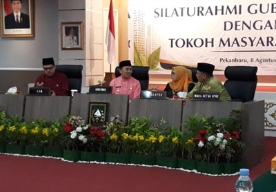 Syamsuar dan Tokoh Masyarakat Saling Tukar Pandangan soal Pembangunan Riau