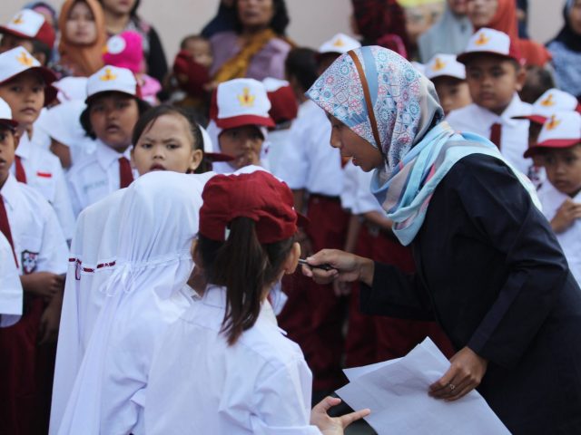 Tahun Ajaran Baru Belum Jelas, Serikat Guru Harap-Harap Cemas