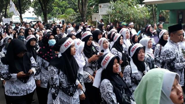 Pemkab Rohil Tidak Lagi Biayai Honorer Guru Swasta