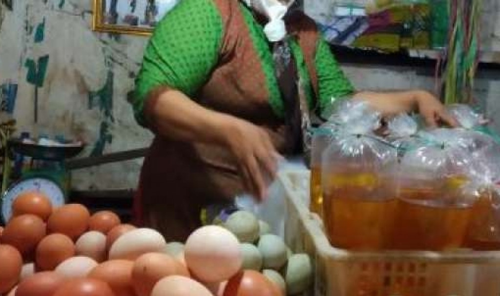 Kemendag: Harga Telur dan Minyak Goreng Akan Turun setelah Tahun Baru 2022 