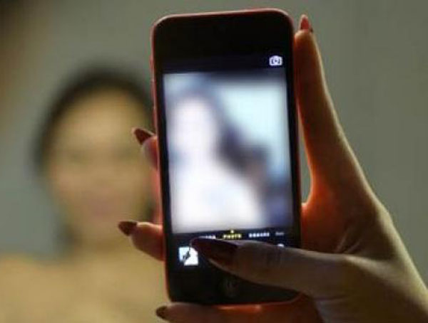 Tak terima Diputusin, Foto Seksi Mantan Disebarluaskan