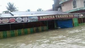 Ratusan Rumah di Pusat Kota Bangkinang Terendam Banjir