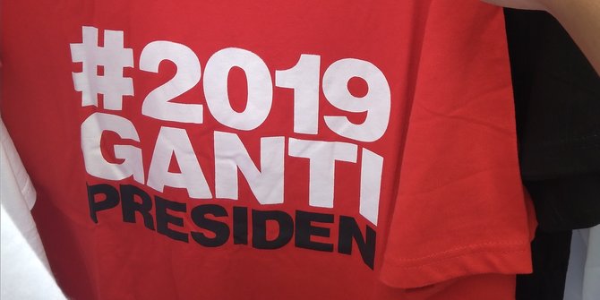 Memalukan, 3 Anggota DPRD Fraksi PDIP Persekusi Warga Pemakai Kaos #2019GP