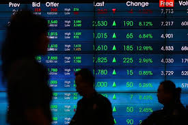 MK Gelar Sidang Perdana, IHSG Sesi I Koreksi 0,35 Persen