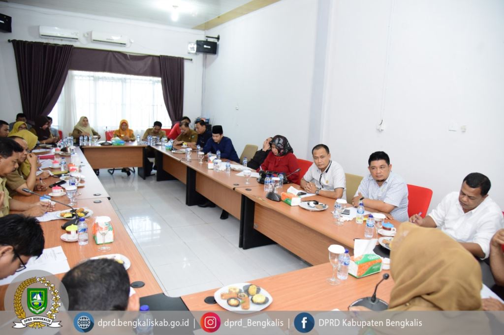 Komisi I Perjuangkan agar Tenaga Kerja Lokal menjadi Prioritas