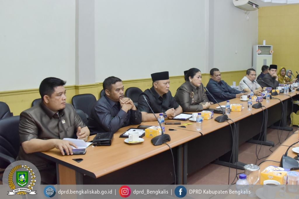 Rapat Lintas Komisi Bahas Potensi CSR Perusahaan dalam Membangun Daerah