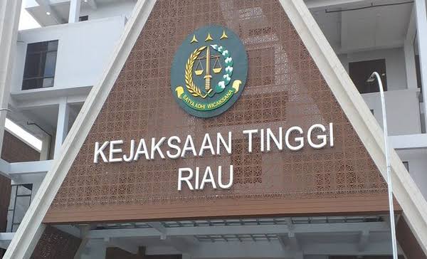 Kejati Riau Periksa 3 Saksi Dugaan Korupsi Pengadaan Barang dan Jasa di Setwan Siak