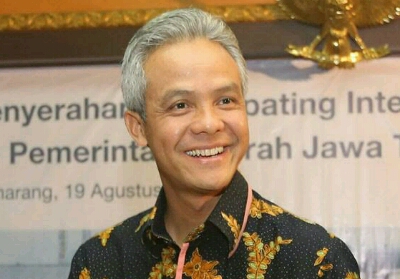 Ganjar Pranowo Sebut Jalan di Riau Sudah Selayaknya Beton 