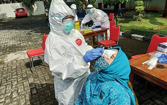 Kadiskes Riau Tetapkan Harga Rapid Test Antigen Rp270 Ribu 