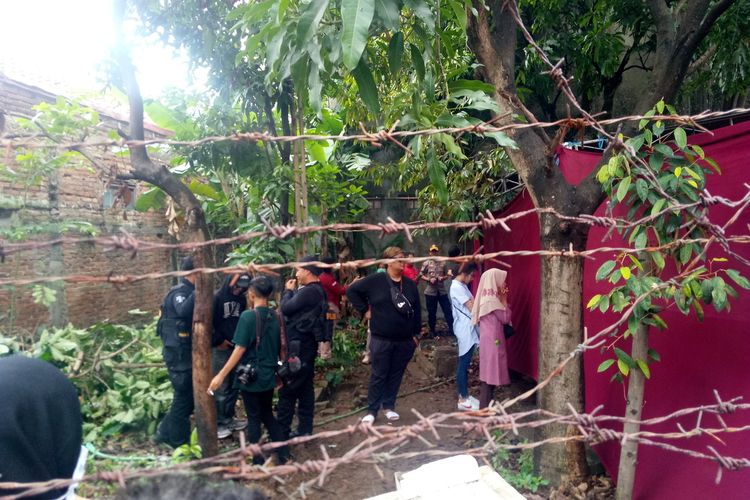 Keluarga Sule Diskusikan Lokasi Baru Makam Lina