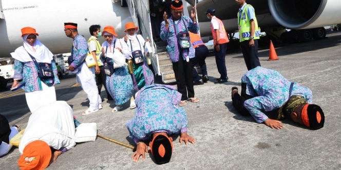 Satu Orang Meninggal Dunia,  447 Jamaah Haji Asal Pekanbaru tiba dari Batam
