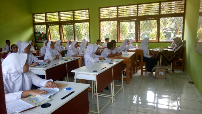 Dokter Ingatkan Ancaman Kluster Baru Corona Jika Sekolah Buru-buru Dibuka