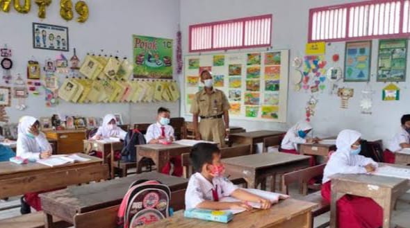 Banyak Penolakan, Pemko Pekanbaru Bakal Revisi Kebijakan Wajib Vaksin Syarat PTM SD