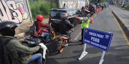 Jokowi Sebut Ada Daerah Non-PSBB Berhasil Tekan Angka Penularan Covid-19