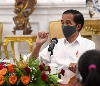 Presiden: Kalau Lockdown, Ekonomi RI Bisa Minus 17 Persen