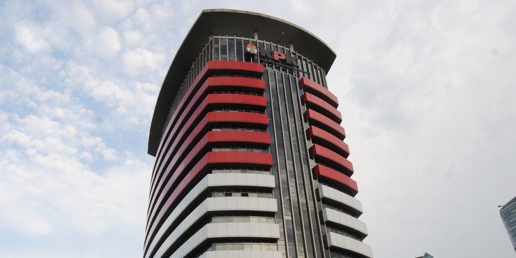 Jokowi Teken Perpres, Gaji Ketua Dewas KPK Rp 104 Juta