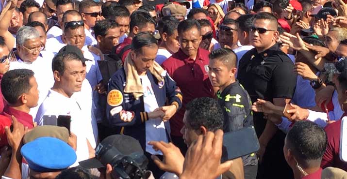Tangan Jokowi Luka Saat Mengikuti Jalan Santai