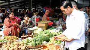 Jokowi Kembali Gencarkan Revitalisasi Pasar Tradisional